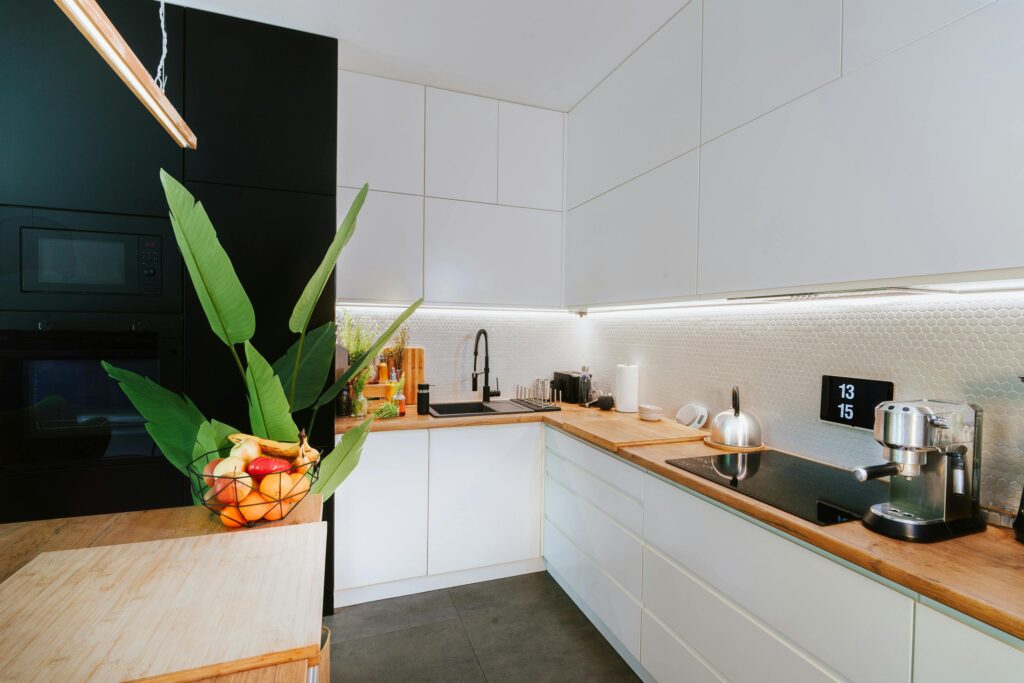 Brighten Your Life: Smart Home Lighting Made Easy